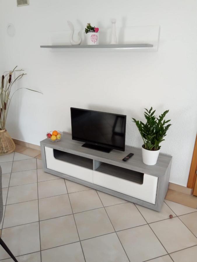 Studio Apartman Kika Otočac المظهر الخارجي الصورة