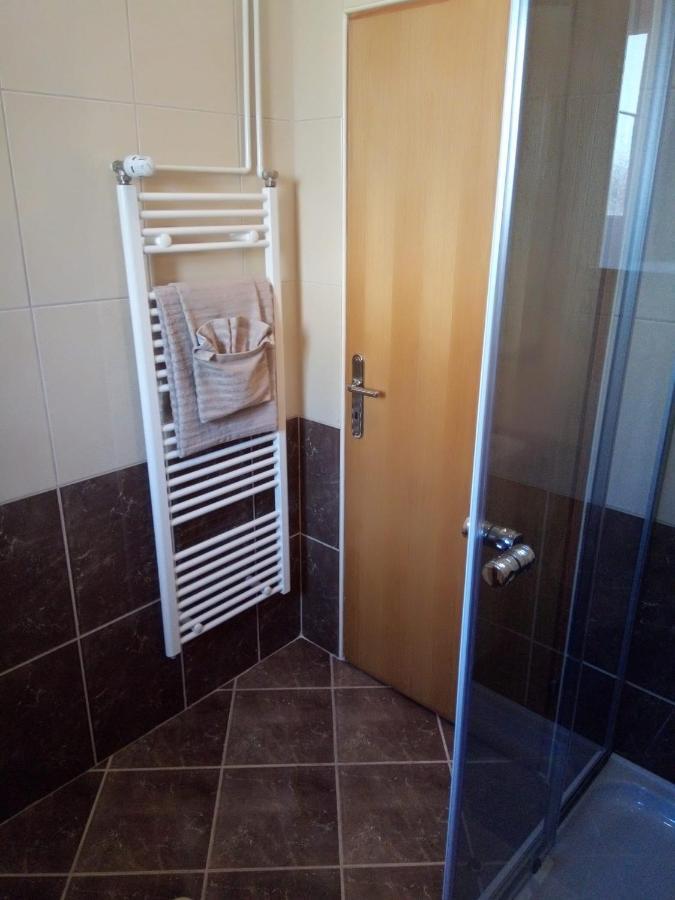 Studio Apartman Kika Otočac المظهر الخارجي الصورة